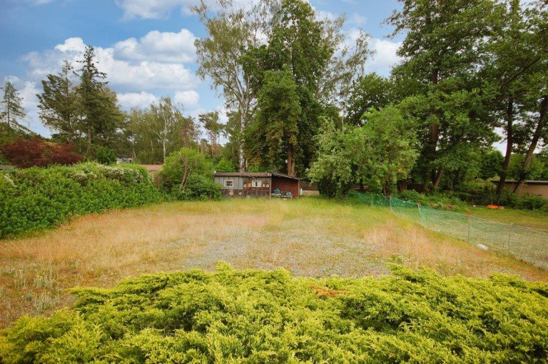 Blick auf das Grundst�ck K�nigs Wusterhausen - Dahme-Spreewald Wohngrundst�ck Sch�ner und gro�er Bauplatz in Seen�he!