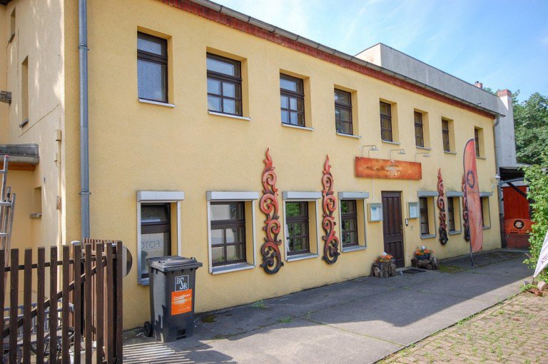 Au�enansicht Berlin - Treptow-K�penick Einzelhandel B�lschestra�e: 130 m� B�ro-/Praxisr�ume + 80 m� �berdachte Terrasse!