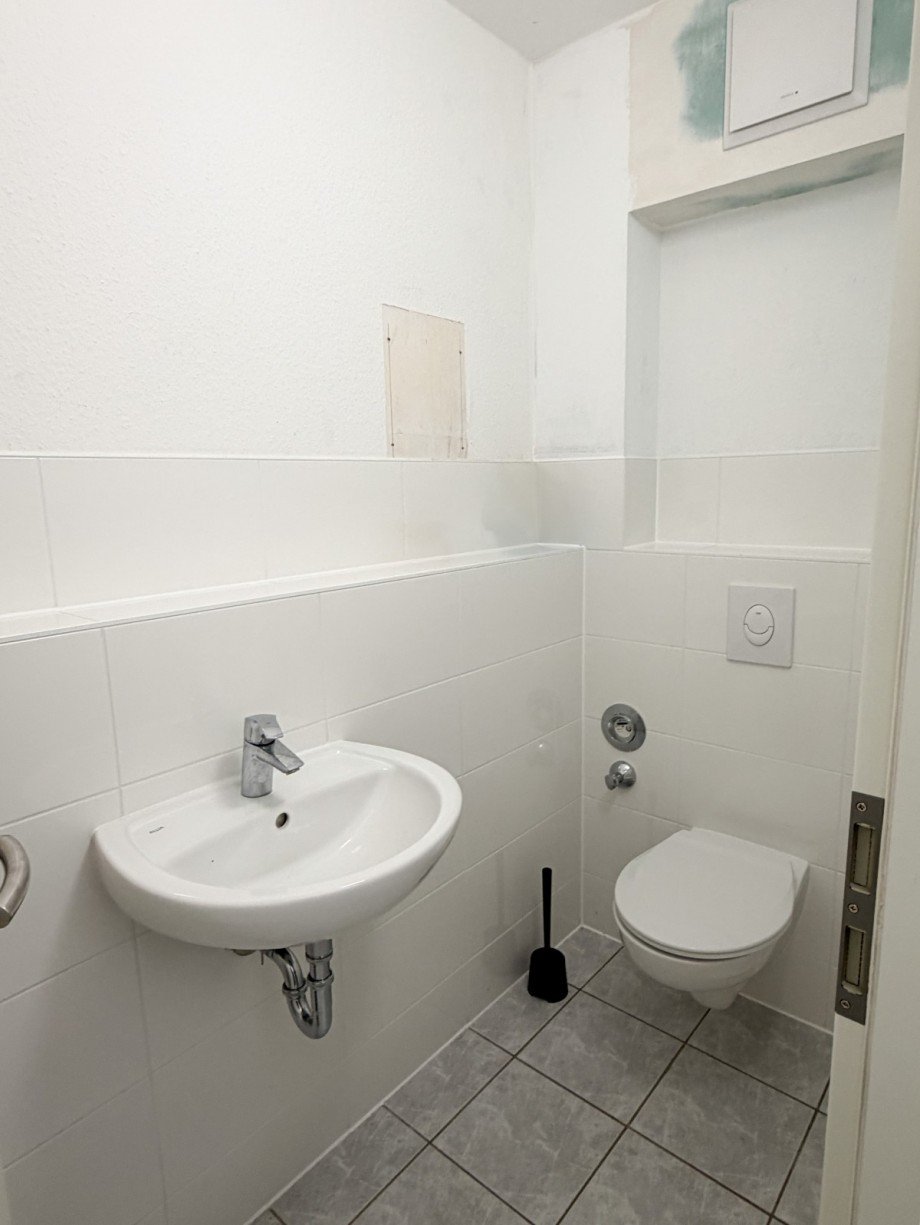 Bad B�rofl�che Berlin