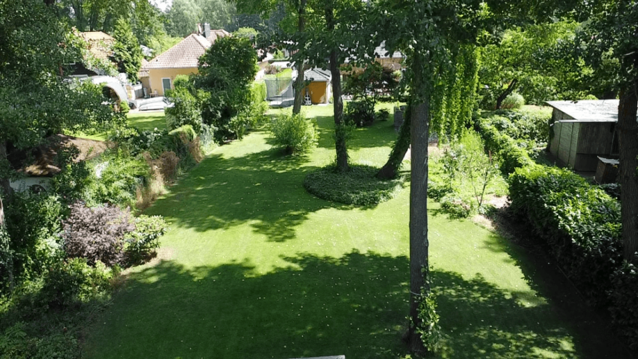 Blick auf das Grundst�ck Wohngrundst�ck Berlin