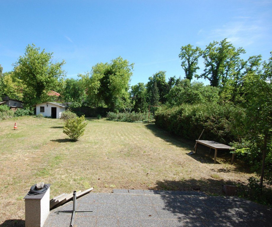 Blick von der Terrasse Haus Sch�neiche