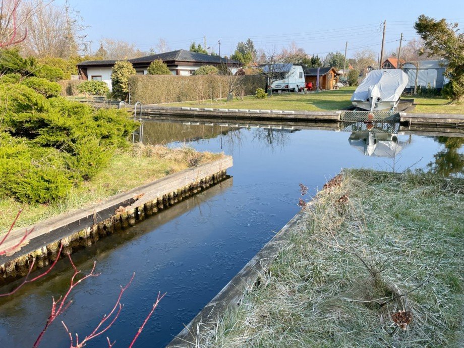 Blick vom Ufer Freizeitgrundst�ck Berlin