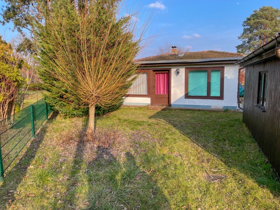 Gartenansicht Haus Freizeitgrundst�ck Berlin