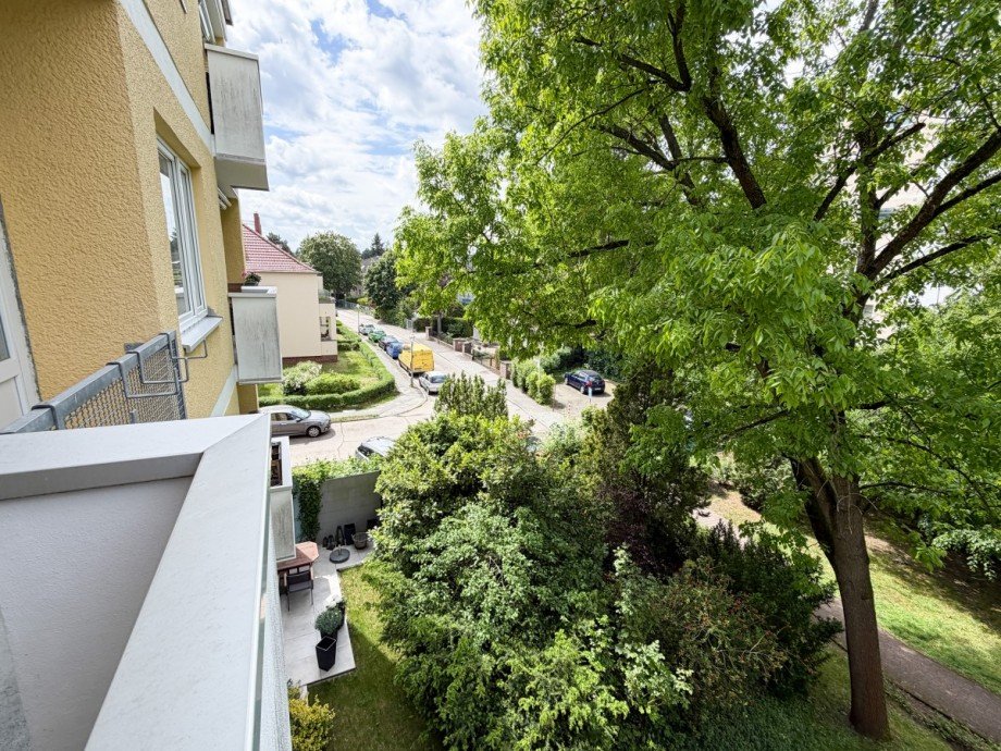 Blick vom Balkon Etagenwohnung Berlin