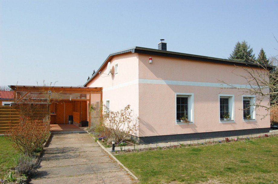Stra�enansicht Haus Ahrensfelde