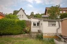 Gartenansicht Klein, aber mein Haus am Walde!