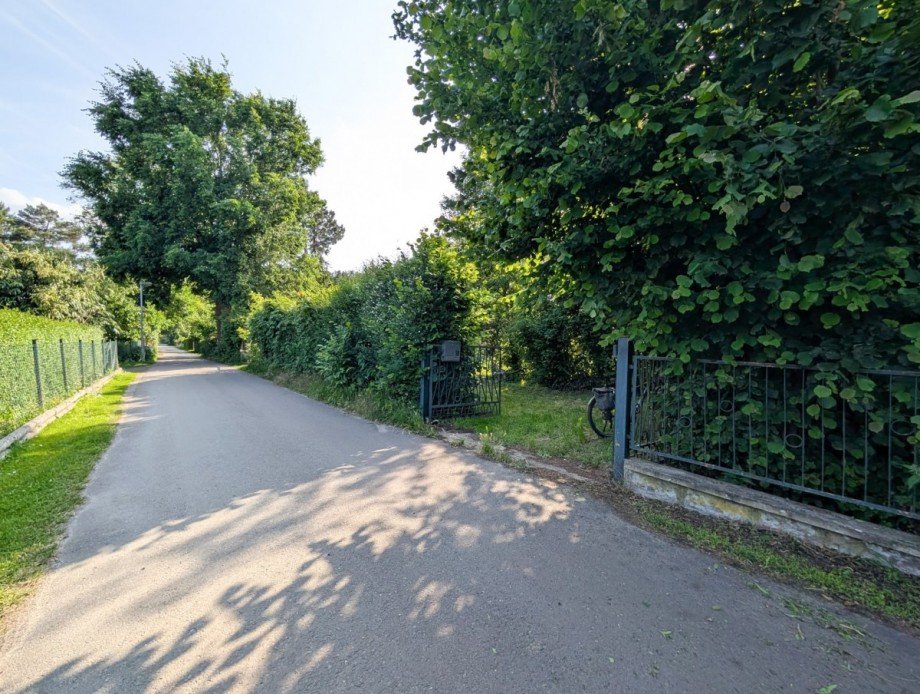 Eingang Grundst�ck Freizeitgrundst�ck Berlin