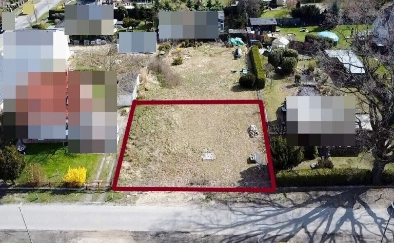 Stra�enansicht Berlin - Kaulsdorf Wohngrundst�ck Ihr Wohntraum in Kaulsdorf: Platz f�r Visionen!