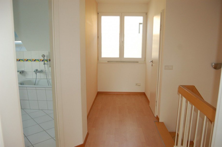 Flur OG Doppelhaush�lfte Berlin