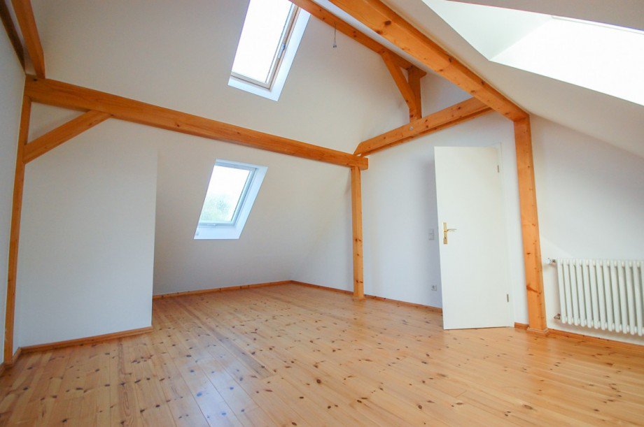 Dachgeschoss Zimmer Einfamilienhaus Berlin