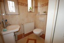 EG G�ste-WC Verkauft: Herrschaftliche Villa auf Wassergrundst�ck in Schm�ckwitz!