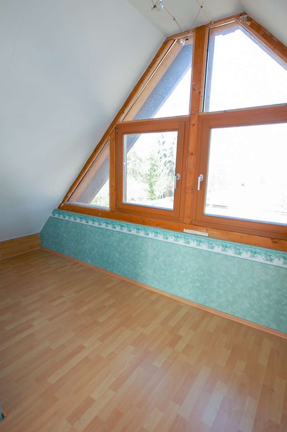 Zimmer OG Dachgeschosswohnung Woltersdorf