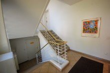 Hausflur Gro�z�gige, helle Wohnung im Grunewald mit eigener Garage!