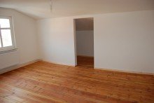 Schlafzimmer Sanierte Altbau-Dachgeschosswohnung in Woltersdorf!