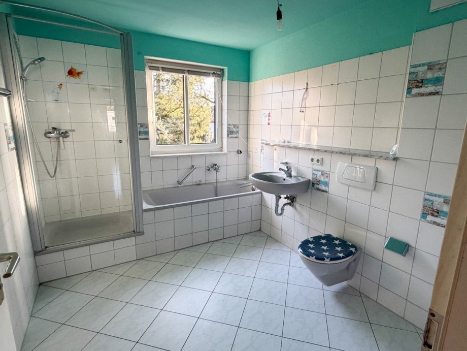 Bad OG Doppelhaush�lfte Woltersdorf
