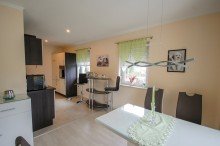 Essbereich mit Blick in die K�che Gepflegter Bungalow in Ruhiglage!