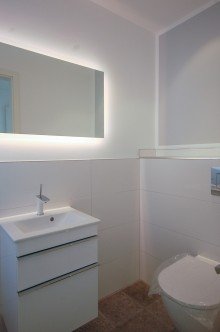 G�stetoilette Rahnsdorf: Lichtdurchflutete Doppelhaush�lfte. Ihr neues Zuhause?