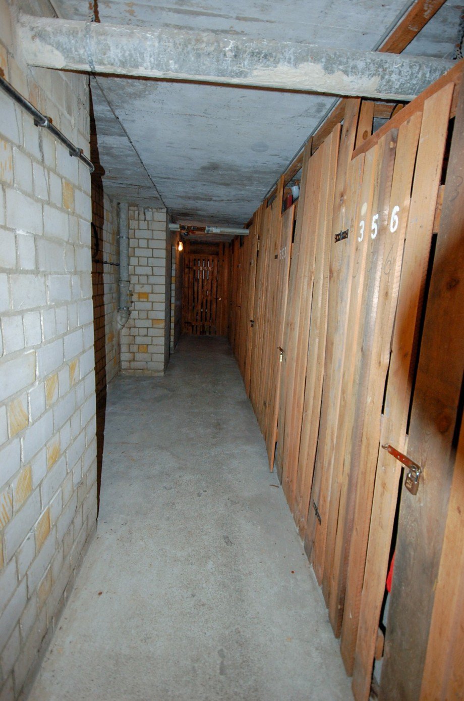 Kellergang Etagenwohnung Berlin