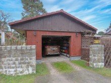 Garage Familienhaus mit Solar, Kamin, Pool und G�stehaus!