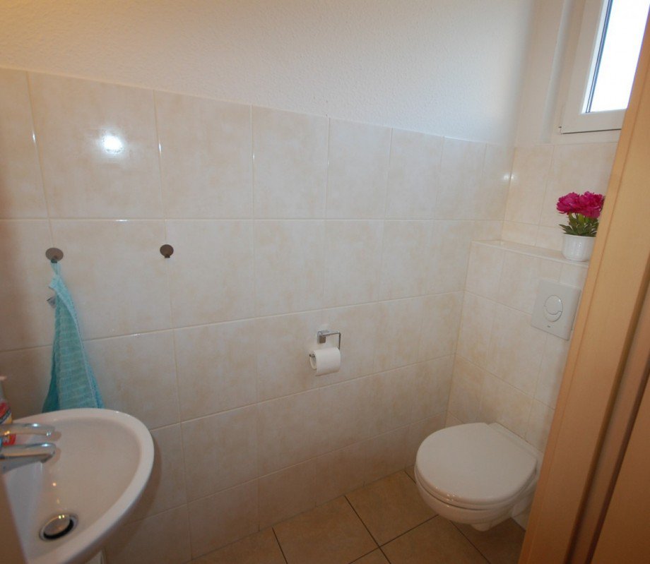 G�ste-WC Doppelhaush�lfte Berlin
