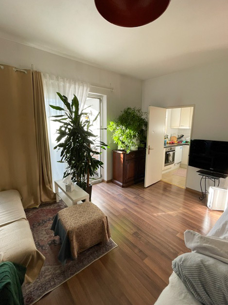 Wohnen Schlafen Berlin - Steglitz-Zehlendorf Etagenwohnung Helle Single-Wohnung mit Balkon - ideal f�r Anleger mit Herz!
