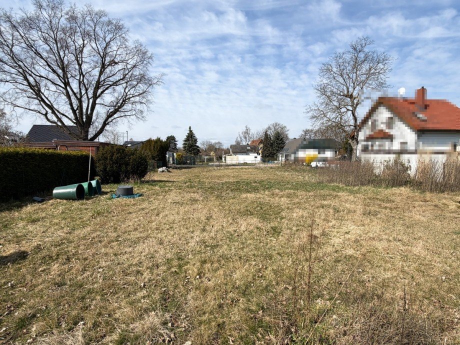 Blick vom hinteren Grundst�cksteil Grundst�ck Berlin
