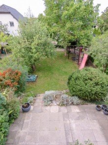 DG Blick in den Garten 1 Raumwunder mit Westausrichtung in Wilhelmshagen!