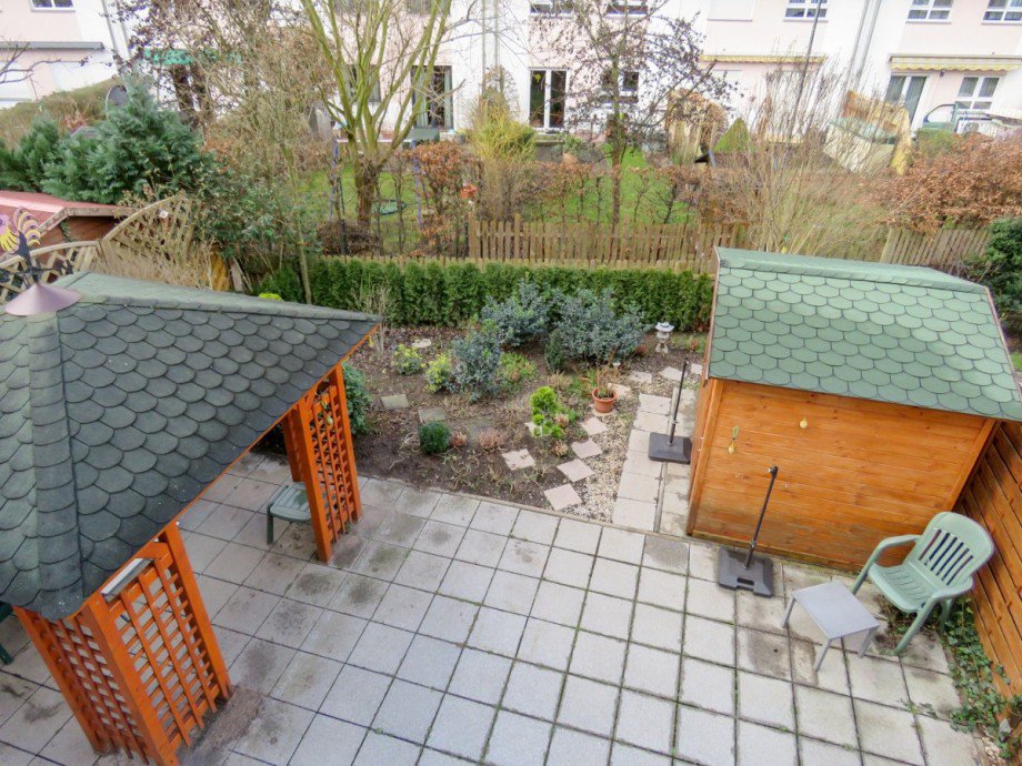 Blick auf die Terrasse und den Garten Reihenmittelhaus K�nigs Wusterhausen