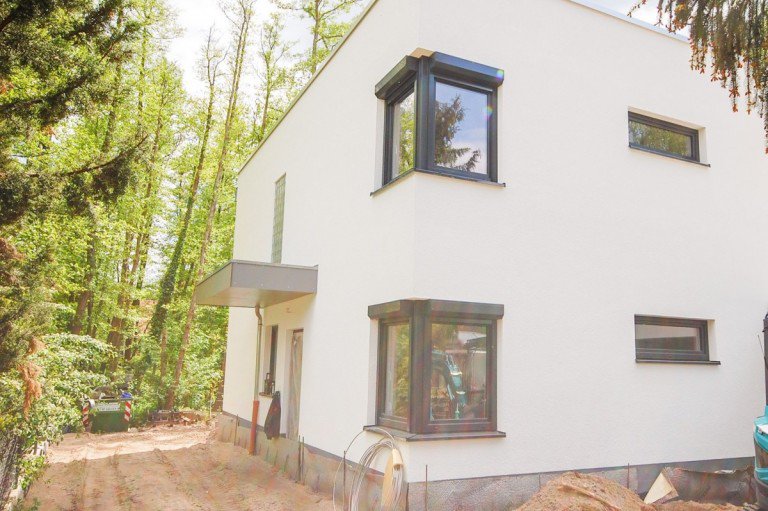 Eingang Berlin - Treptow-K�penick Wohnung Erstbezug: Moderne Wohnung im Zweifamilienhaus in ruhiger Lage!