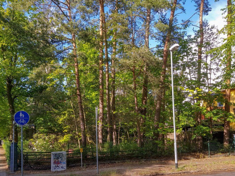 Stra�enansicht Sch�neiche - Oder-Spree Grundst�ck Eckgrundst�ck im Sch�neicher Ortsteil Fichtenau!