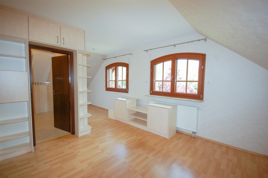 DG Zimmer Einfamilienhaus Erkner