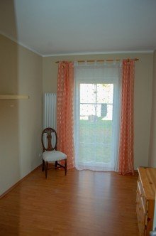 Zimmer 3 Ebenerdiges Wohnhaus auf gro�z�gigem Grundst�ck!