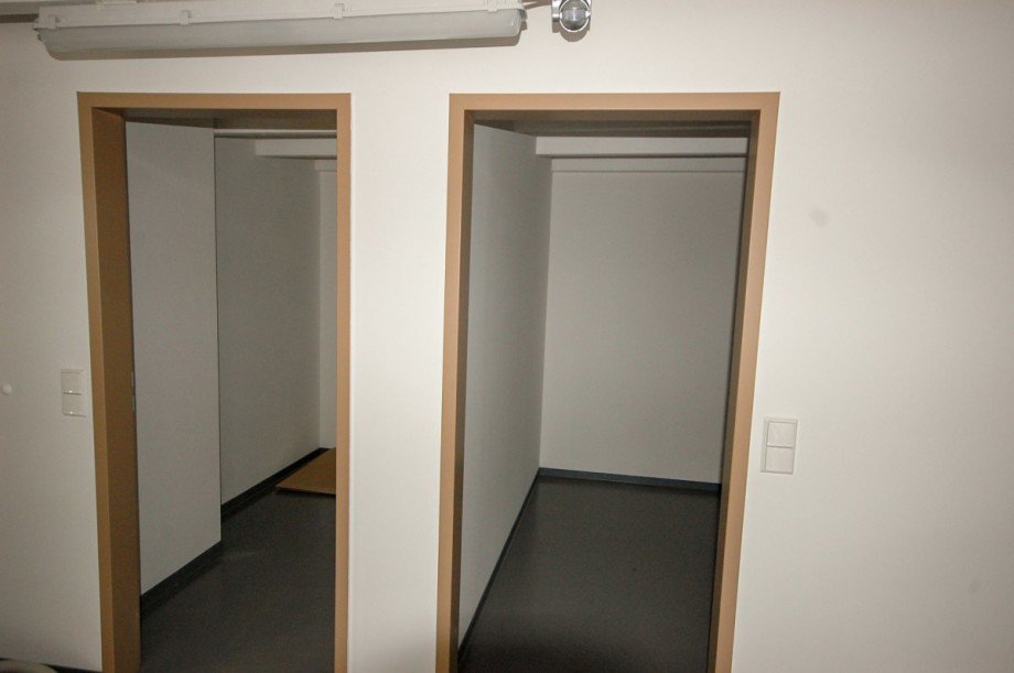 Abstellr�ume in Garage Wohnung Berlin