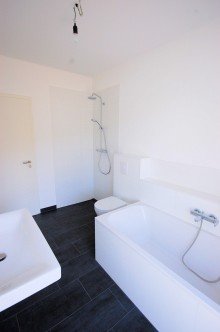 Badezimmer Ankommen. Durchatmen. Wohlf�hlen - Ihr neues Zuhause im Gr�nen zwischen Wald und Wasser!