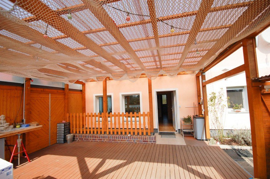 Terrasse und Eingang Haus Ahrensfelde
