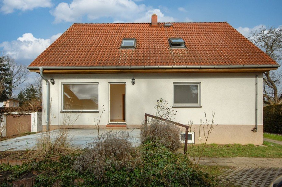 Hausansicht S�den Etagenwohnung Berlin