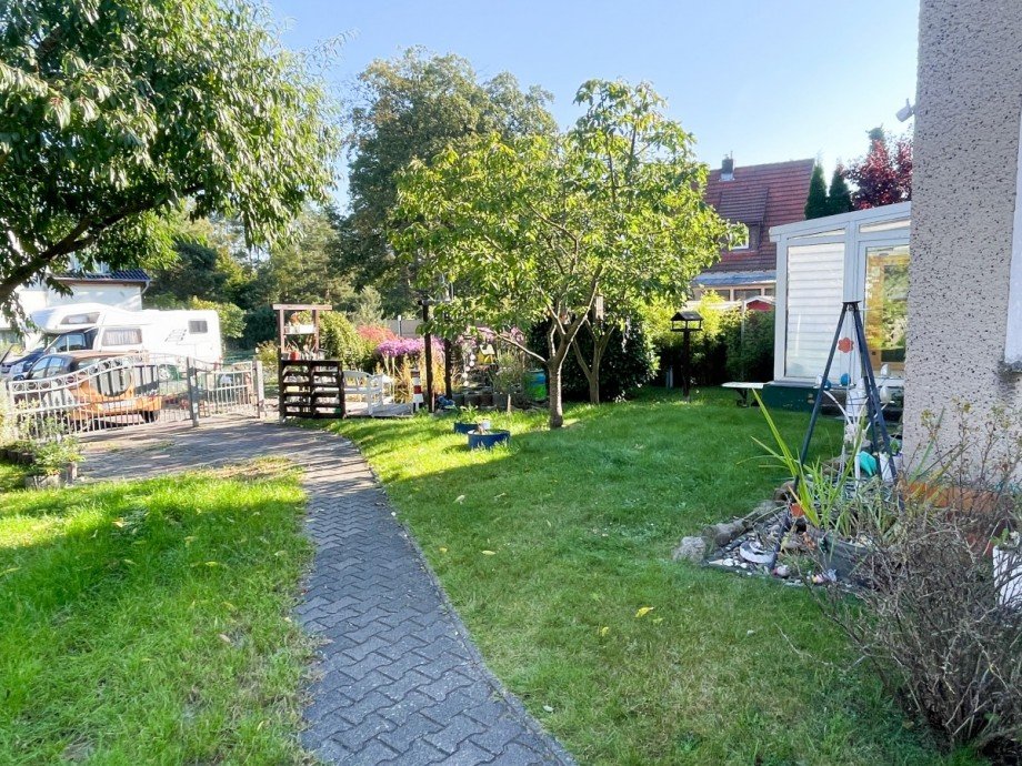 Vorgarten Einfamilienhaus Gosen-Neu Zittau