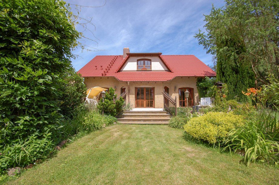 Gartenansicht des Hauses Einfamilienhaus Erkner