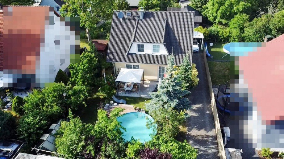 Blick in den Garten Einfamilienhaus Berlin