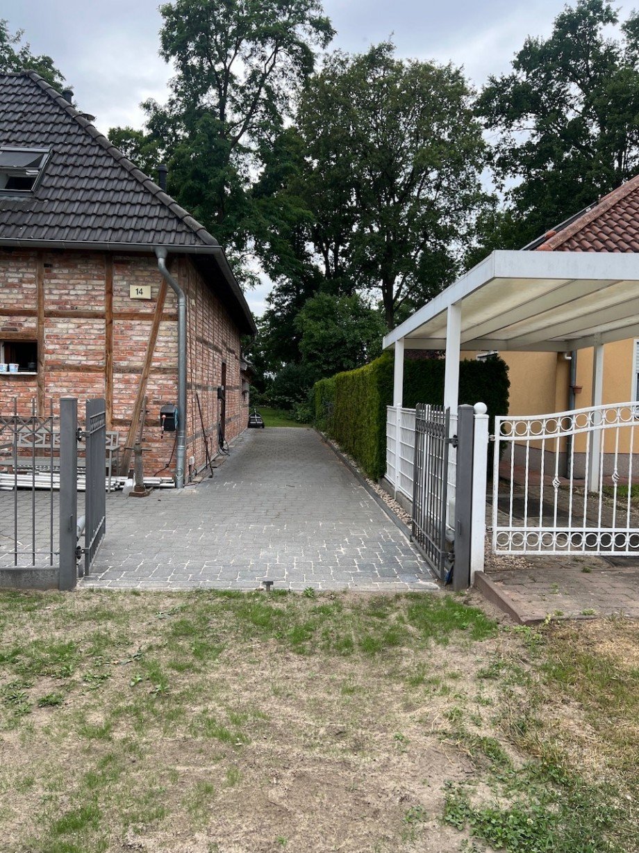 Einfahrt Wohngrundst�ck Berlin