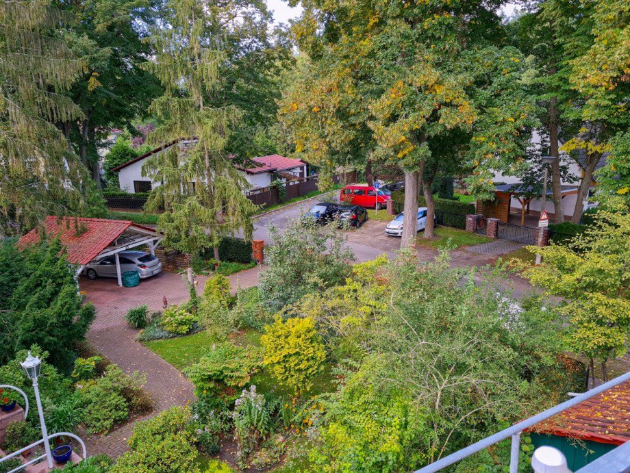 Blick vom Balkon Dachgeschosswohnung Berlin