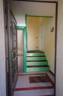 Eingang Bezugsfreies Zweifamilienhaus auf Sonnengrundst�ck!