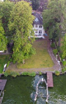Luftaufnahme Seeseite Verkauft: Herrschaftliche Villa auf Wassergrundst�ck in Schm�ckwitz!