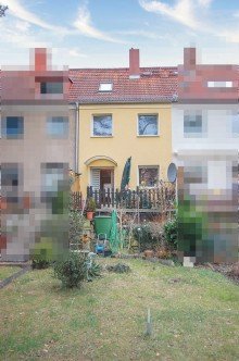 Gartenansicht W�rmeged�mmtes Reihenhaus mit neuem Bad in der GAGFAH-Siedlung!
