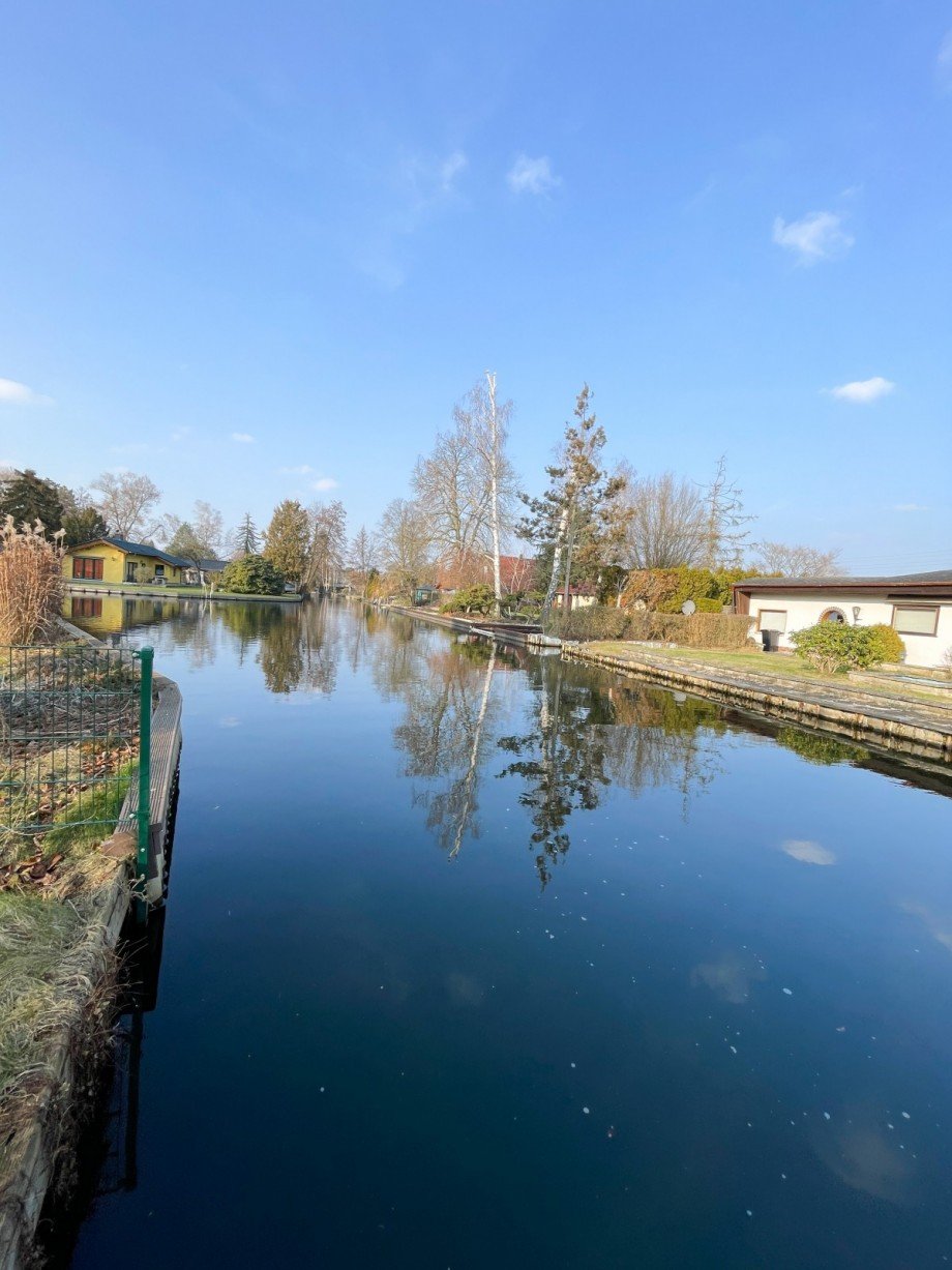 Blick vom Ufer Freizeitgrundst�ck Berlin