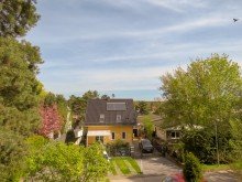 Blick aus Dachgeschoss Familienhaus in Ruhiglage!