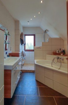 OG Bad Verkauft! Variabel nutzbares Kampa-Haus auf zentral gelegenem Grundst�ck!