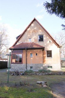 Gartenansicht Solide Basis f�r Ausbauprojekt!