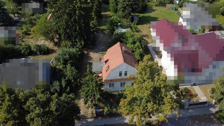 Frontansicht Wohngrundst�ck Sch�neiche bei Berlin